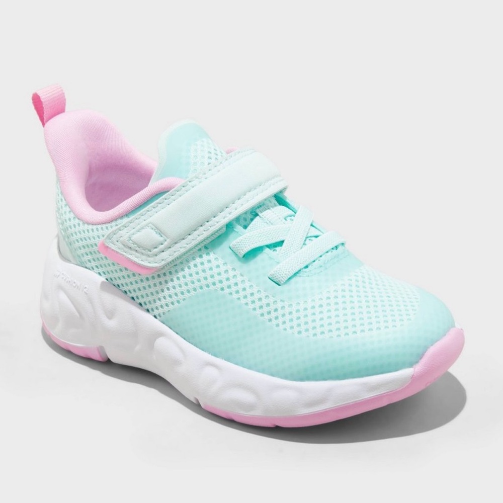 All In Motion Toddler Girls Peyton Performance Sneakers - Size 7 New